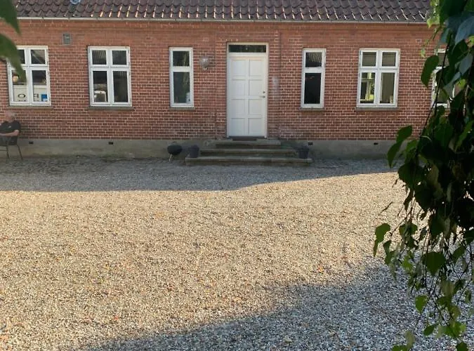 Anne's Bed & Kitchen, Dalgaard